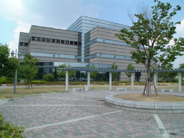 Osaka Prefectural Library