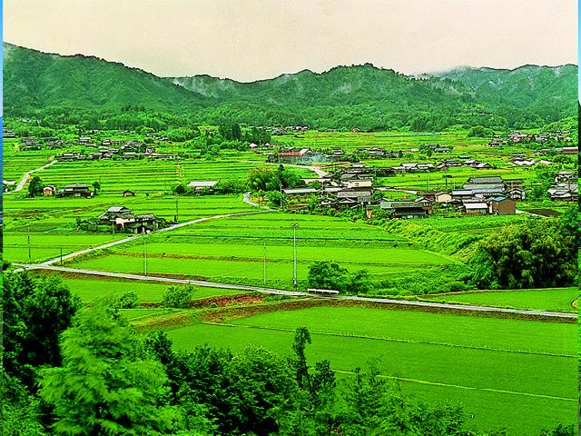 農村 美しい日本のむら景観百選：農林水産省