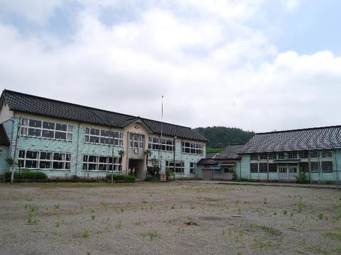 旧樫尾小学校