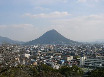 丸亀城からの眺望（南方面）
