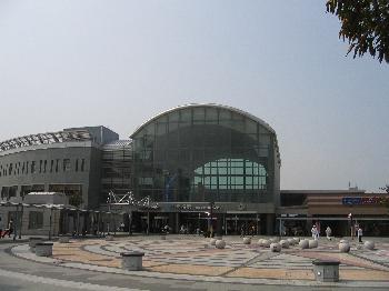JR高松駅　駅前広場